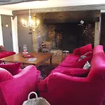 Les Portes Des Froises 3* Saint-Quentin-en-Tourmont
