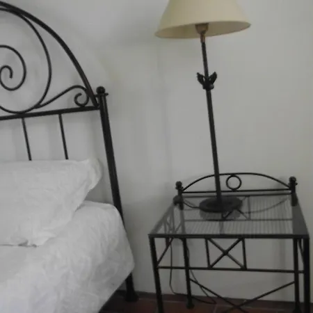 Bed & Breakfast Les Portes Des Froises