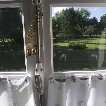 Les Portes Des Froises Saint-Quentin-en-Tourmont