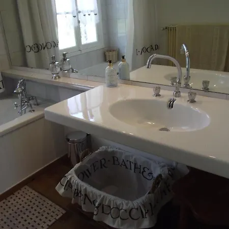 Bed & Breakfast Les Portes Des Froises 3*