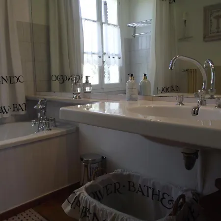 Bed & Breakfast Les Portes Des Froises 3*