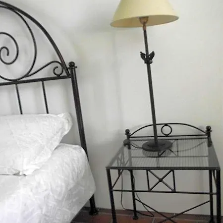 Bed and breakfast Les Portes Des Froises 3*